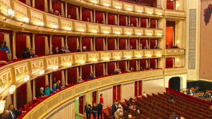 Experiências VIP na Ópera de Viena: Música, Luxo e Cultura Incomparável