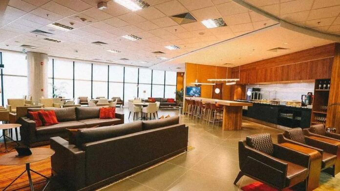 Melhores Lounges de Aeroportos: Experiências Exclusivas que Valem Cada Centavo